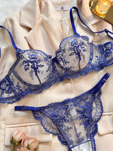 Load image into Gallery viewer, Victoria Floral Mesh Bra Thong Lingerie set