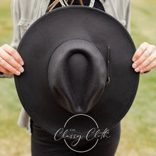 Load image into Gallery viewer, Wide brim hat w/belt