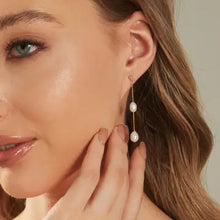 Load image into Gallery viewer, Pearl Earrings