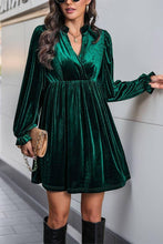 Load image into Gallery viewer, Long Sleeves V Neck Smocked Velvet Dress BFZY1196