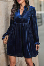 Load image into Gallery viewer, Long Sleeves V Neck Smocked Velvet Dress BFZY1196