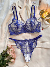 Load image into Gallery viewer, Victoria Floral Mesh Bra Thong Lingerie set