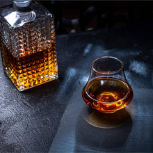 Load image into Gallery viewer, The Connoisseur&#39;s Set - Nosing Whiskey Glass Edition
