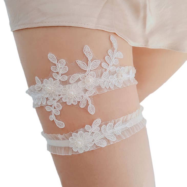 White Lace Wedding Garter Set