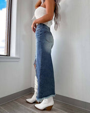Load image into Gallery viewer, Retro Fashion Raw Distressed Denim Skirt
