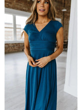 Load image into Gallery viewer, Walter V-Neck Maxi Dress
