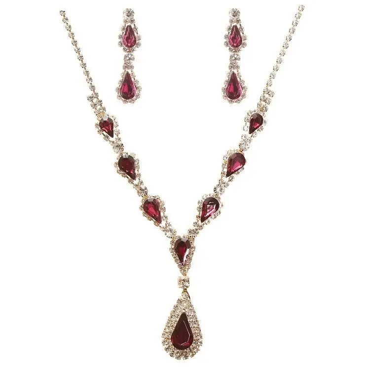 Linked teardrop necklace set