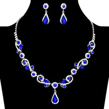 Load image into Gallery viewer, Floral Vines Dangle Rhinestone set
