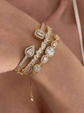 Load image into Gallery viewer, Gold bracelets
