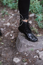 Load image into Gallery viewer, Danielle Duck Boots
