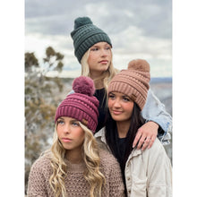 Load image into Gallery viewer, Classic Matching Beanie YJ64Pom

