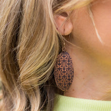 Load image into Gallery viewer, Anju Metal Earrings
