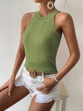 Load image into Gallery viewer, Twist Pattern Off-The-Shoulder Trim Top
