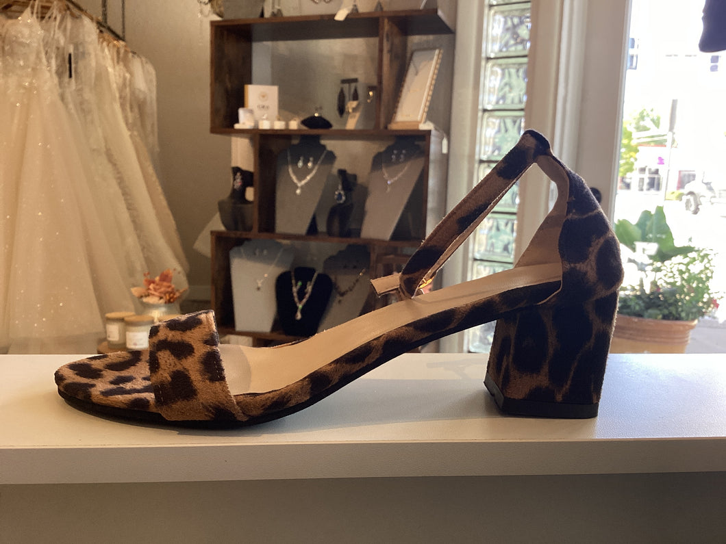Leopard heels