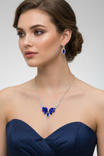 Load image into Gallery viewer, Flare Diamonds
