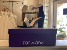 Load image into Gallery viewer, Top Moda Gallery Heel BLK
