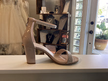Load image into Gallery viewer, TOP MODA HEEL
