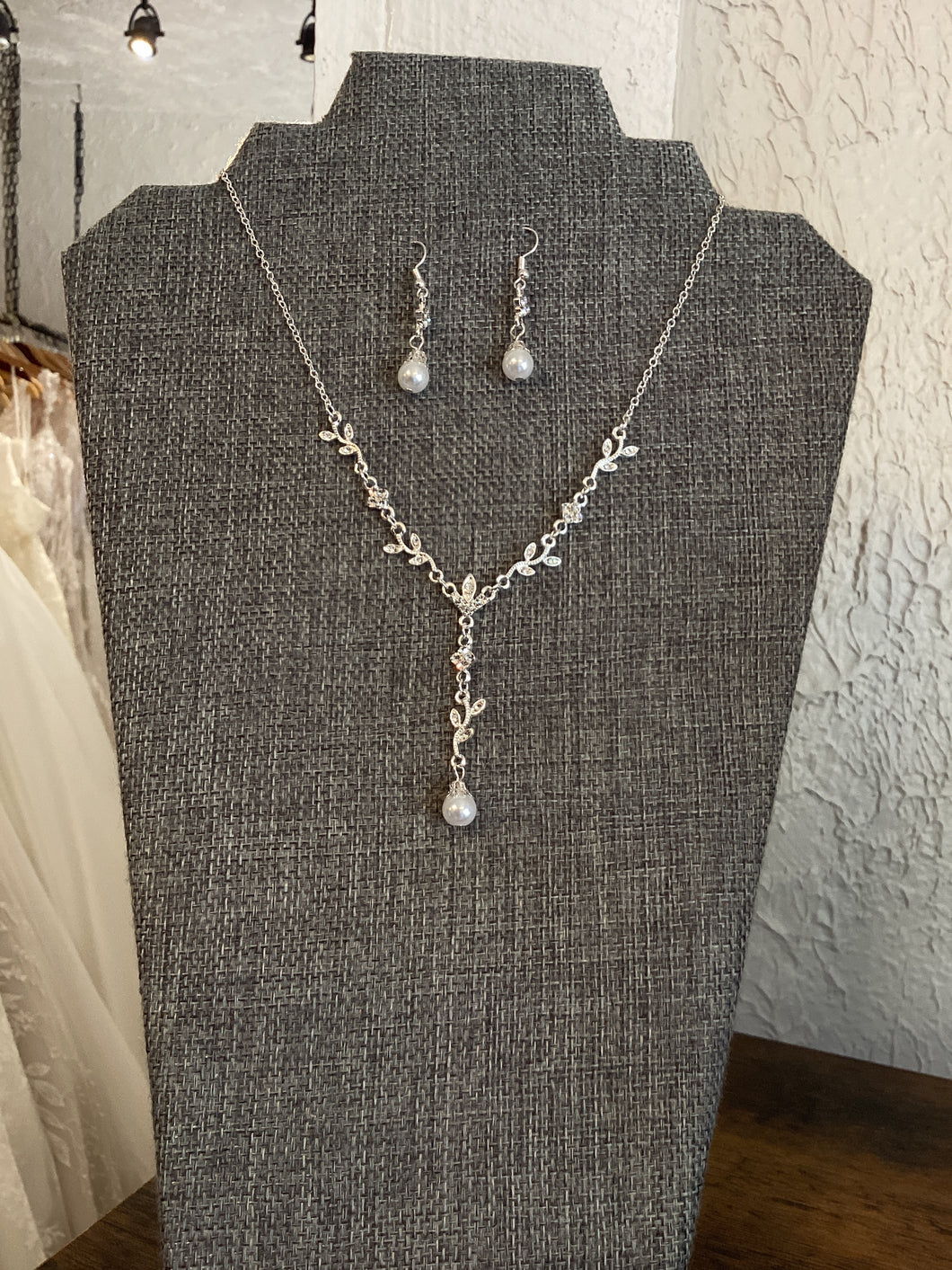 Vine Pearl Set