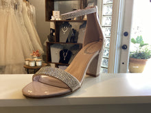 Load image into Gallery viewer, TOP MODA HEEL
