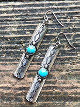 Load image into Gallery viewer, Bohemian Turquoise Earings
